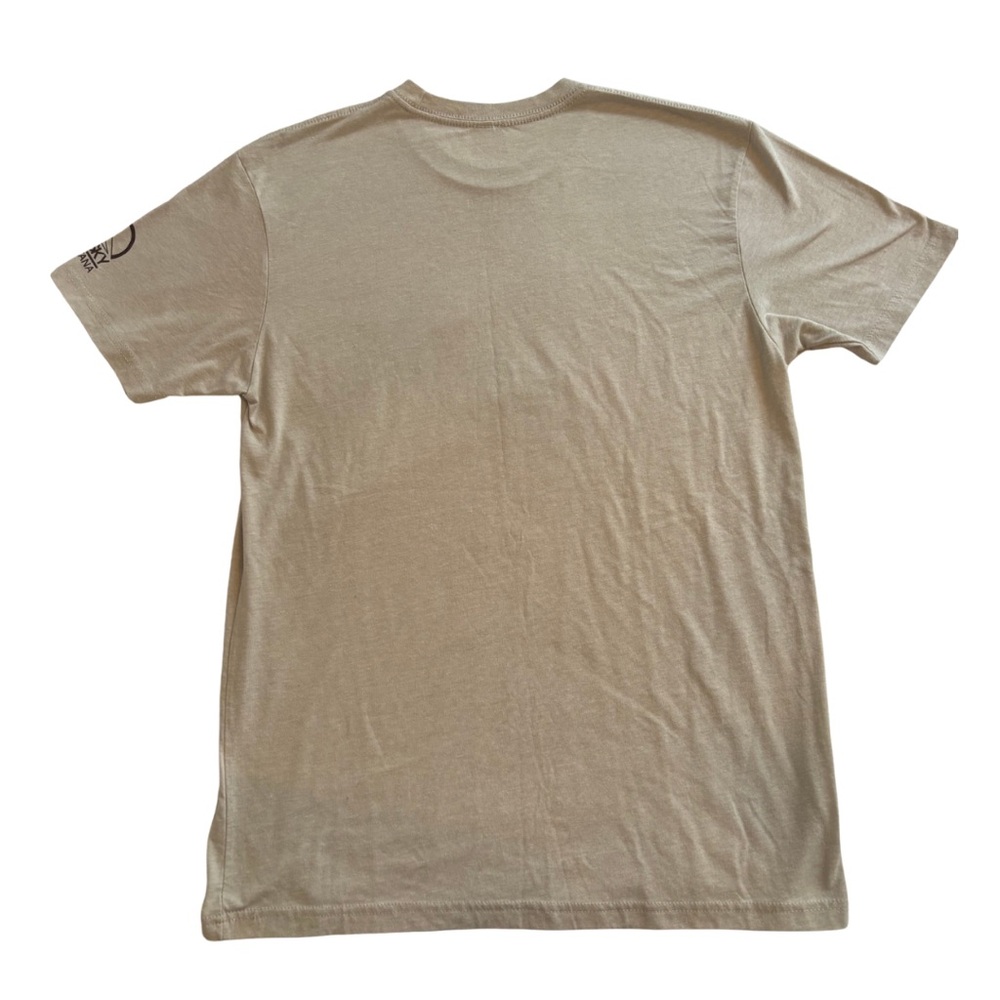 Wild Tribute The Parks Moutain Dog Graphic Tee - Picture 2 of 3
